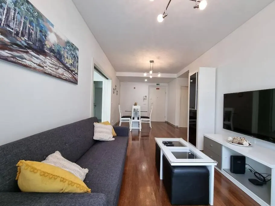 Funchal Centrum - La Vie Apartment With Parking! Funchal (Madeira)