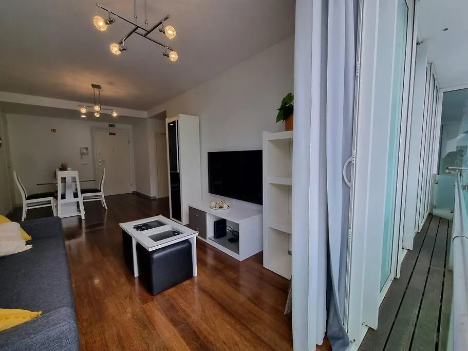 Funchal Centrum - La Vie Apartment With Parking! 0*, Funchal (Madeira) Portugal