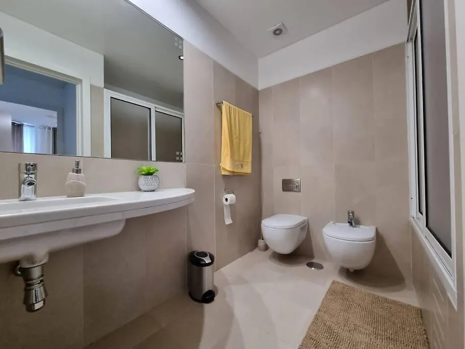Funchal Centrum - La Vie Apartment With Parking! 0*, Funchal (Madeira)
