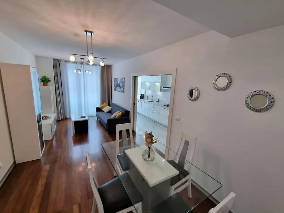 Funchal Centrum - La Vie Apartment With Parking! Portugal
